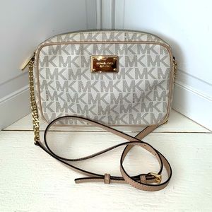 Michael Kors crossbody